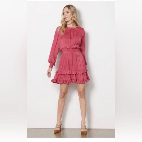 Evereve Dresses & Skirts - Evereve Hailey Mini Dress Size XS Long Sleeve Ruffle Satin